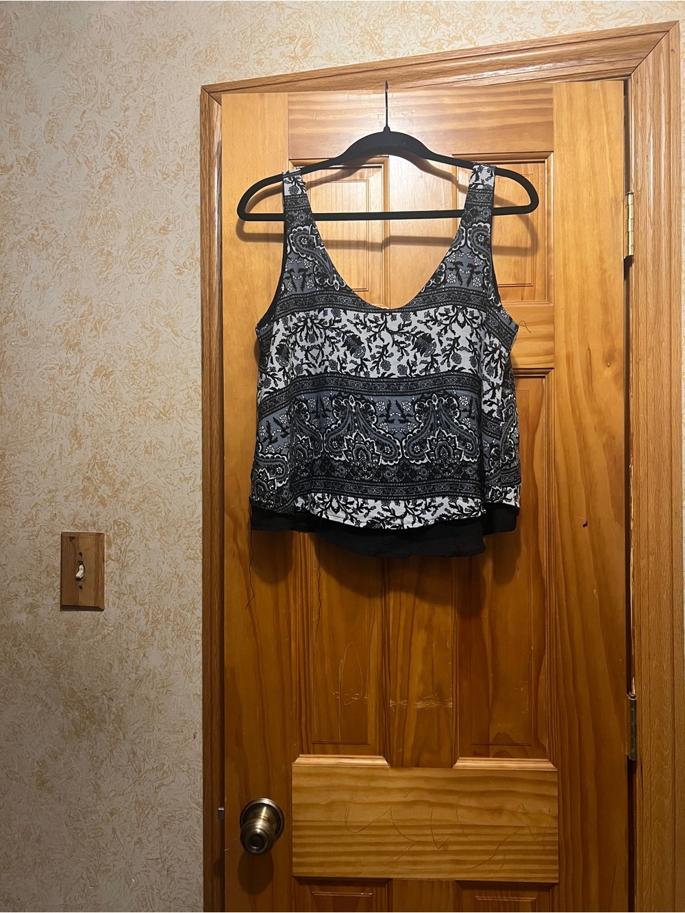 Persaya Navy, Black and White Printed Scoop Neck Tank